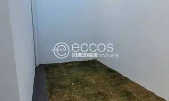 Imagem 3: Casa à venda, 3 quartos, 1 suíte, 2 vagas, SEGISMUNDO PEREIRA - Uberlândia/MG