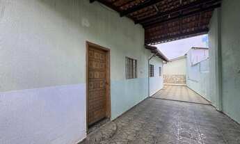 Imagem 3: Casa com 3 dormitórios para alugar, 252 m² por R$ 2.000/mês - Vila São Jorge - Anápolis/GO