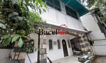 Imagem: Casa de rua Triplex / Residencial / Tijuca