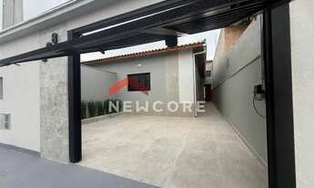 Imagem 2: Casa em Rua Auri Verde - Centro - Mongaguá/SP