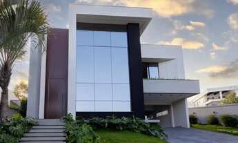 Imagem 2: Casa com 463m² no Alphaville Graciosa