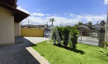 Imagem 4: CASA NO BOM RETIRO ESPAÇOSA COM QUINTAL CONTA COM 03 QUARTOS COM AR CONDICIONADO SENDO 01