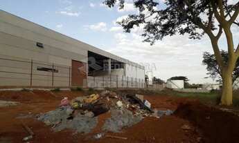 Imagem 4: Terreno / Padrão - À Venda com área total de 2150 m² no Distrito Industrial Doutor Carlos