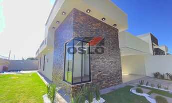 Imagem: CASA COM 03 QUARTOS SENDO OS TRÊS SUÍTES