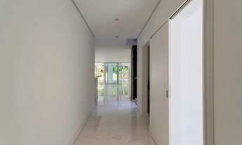 Imagem 7: Casa em condomínio no Terra Ville .Esta casa de alto padrão, dispõe de 4 suítes