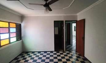 Imagem 6: Casa residencial com belo jardim à venda no Bairro Filadélfia