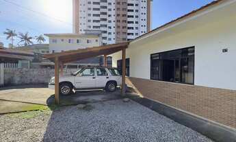 Imagem 2: CASA COM AMPLO TERRENO