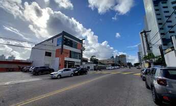 Imagem 2: Oportunidade de investimento em Ponta Negra! Lote com excelente localização pouco minutos