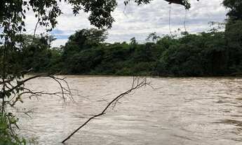 Imagem 6: Excelente Terreno 15x100mts ( 15 metros beira rio ) Oportunidade