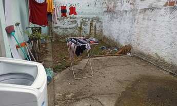 Imagem 5: Imóvel para venda tem 72 metros quadrados com 2 quartos em KM 4 - Antonina - PR