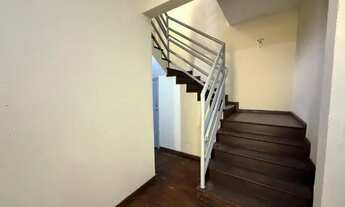 Imagem 3: Casa comercial para locação, com 5 suítes, salas, depósito em ponto estrategico CA0813