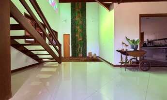 Imagem 3: Casa com 3 suítes, no Centro de Miguel Pereira