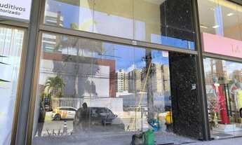 Imagem 6: Oportunidade Estratégica: Sala Ampla com Mezanino em Polo Comercial Premium , de alto padr