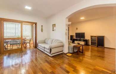 Imagem 7: Imóvel para venda tem 328 metros quadrados com 5 quartos em Jardim Itu - Porto Alegre - RS