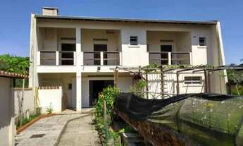 Imagem 4: Sobrado na quadra do mar Bal. Rosa dos Ventos na Praia de Itapoá/SC SO0120