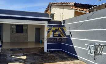 Imagem 1: Casa na 403 Sul, com 3 Quartos, sendo 1 Suíte