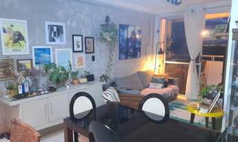 Imagem 2: Apartamento reformado no Condomínio Montecello - 3/4 com 2 suites - Cozinha Americana