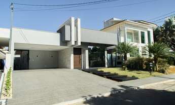 Imagem 3: Casa térrea com 3 suítes de alto padrão Jardins Madri