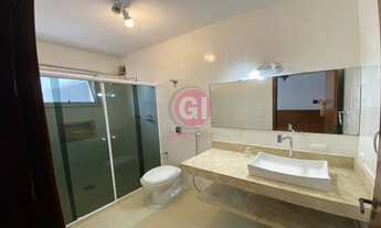 Imagem 3: Apartamento para aluguel e venda possui 128 metros quadrados com 3 quartos em Centro - Tau