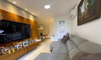 Imagem 2: Apartamento 83m² todo reformado, 3 quartos, 2 vagas, bem localizado Ponta Verde