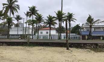 Imagem 6: Casa para venda possui 1100 metros quadrados com 9 quartos em Enseada - Guarujá - SP