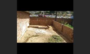 Imagem 3: Casa, mais o terreno do lado