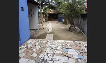 Imagem: Casa em Rio das Ostras com área de serviço