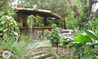 Imagem 6: Prédio/Edifício inteiro para venda tem 900 metros quadrados com 17 quartos