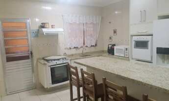 Imagem 5: Sobrado para venda com 180 metros quadrados com 2 quartos