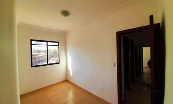 Imagem 2: Apartamento com 3 dormitórios à venda, 73 m² por R$ 225.000,00 - Santa Mônica - Belo Horiz