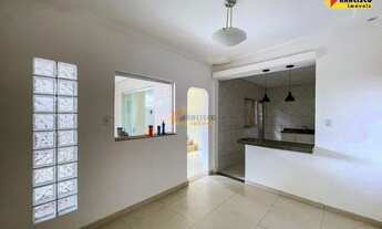 Imagem 4: Casa para aluguel, 4 quartos, 1 suíte, 2 vagas, Santa Rosa - Divinópolis/MG