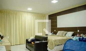 Imagem 3: Casa para aluguel no Condomínio Praia dos Passarinhos com 640m² com 6 Qtos e Piscina