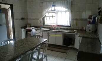 Imagem 1: Sobrado a venda, Jardim Vila Rica, 03 dormitórios, 01 suíte, 04 vagas, com piscina