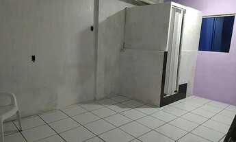 Imagem 2: Alugo pequeno apt duplex