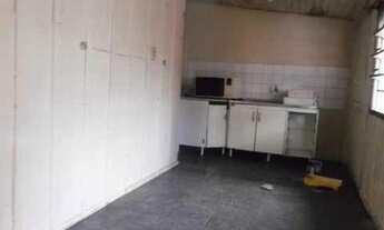 Imagem 4: Casa com 2 dormitórios para alugar, 30 m² por R$ 690,00/mês - Hauer - Curitiba/PR