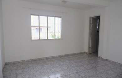 Imagem 3: Sobrado com 4 dormitórios para alugar, 140 m² por R$ 1.800,00/mês - Sítio Cercado - Curiti