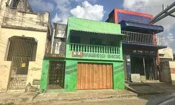 Imagem 2: Casa no Varadouro 1° andar com 3 quartos, sendo 1 suíte e ponto comercial na frente