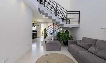 Imagem 3: Sobrado à venda no Residencial Chácara Marumbi, com 158m², 3 quartos, sendo 1 suíte e 4 va