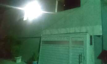 Imagem: Casa grande com garagem dois andas