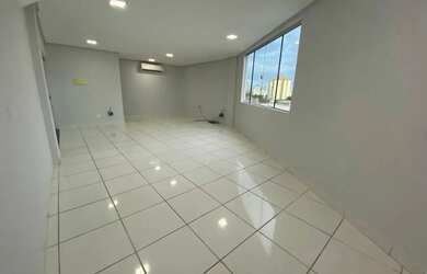 Imagem: Sala Comercial 55 m² Avenida Quarta Radial