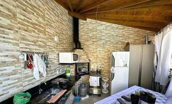 Imagem 4: Sobrado Mobiliado com Piscina a 800m do Mar 2 Suítes Palmas/Governador Celso Ramos