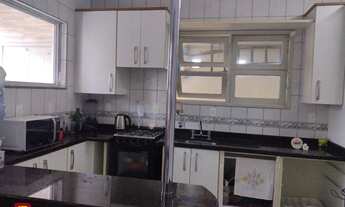 Imagem 3: Casa em Daniela Casa com 5 dormitórios