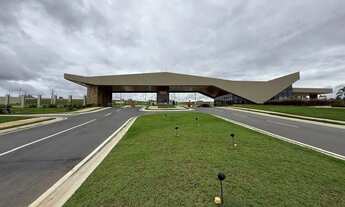 Imagem 3: OPORTUNIDADE: R$ 320.000,00 no Vinhas Flamboyant, lote com 260 m² de frente para o Clube e