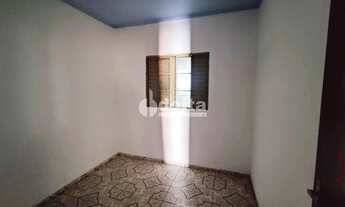 Imagem 7: Casa residencial disponível para venda no bairro Residencial Gramado em Uberlândia-MG