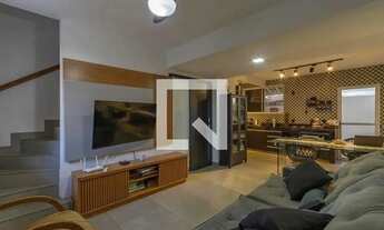 Imagem: Casa à Venda - Castelo, 2 Quartos, 72 m2