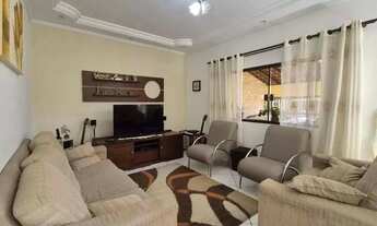 Imagem: Casa com 3 dormitórios à venda, 215 m²