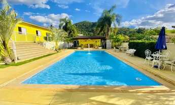 Imagem: LINDA CASA TÉRREA À VENDA EM CONDOMÍNIO