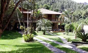 Imagem 2: Casa à venda por R$ 2.600.000,00 - Cônego - Nova Friburgo/RJ