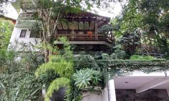 Imagem: Casa em Condomínio à venda com 3 quartos