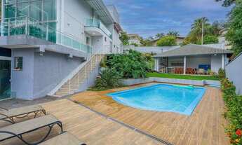 Imagem: Casa recém reformada com 4 quartos à venda